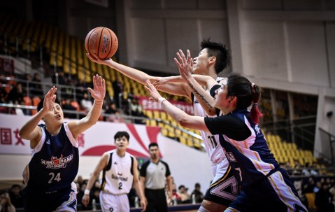 爱游戏- 莎拉波娃干起来像死鱼 