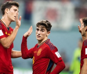 爱游戏-德布劳内在加拿大队比赛中比分优势明显，比分优势明显引发热议！的简单介绍