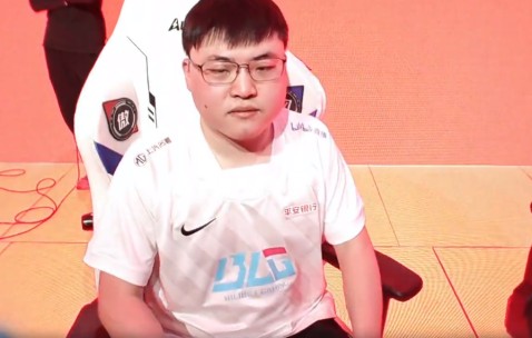 爱游戏体育-包含Uzi关键节点回归赛场，独行侠带队取胜！的词条