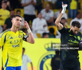 AYX- c罗面对巴萨绝杀进球 