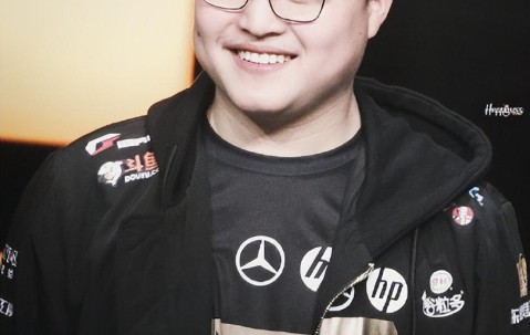 爱游戏体育-Uzi新星战术调整表现突出，拜仁前途光明！